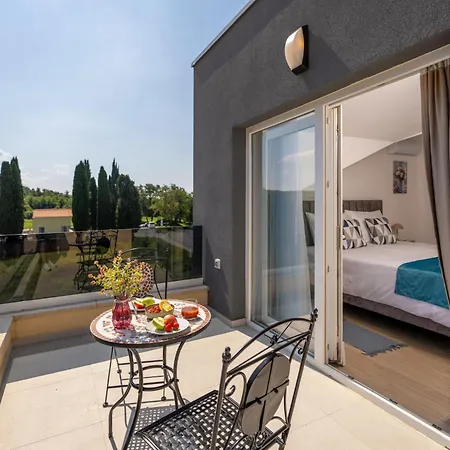 Apartmán Mediterranee Oliva-3 By Interhome Funtana